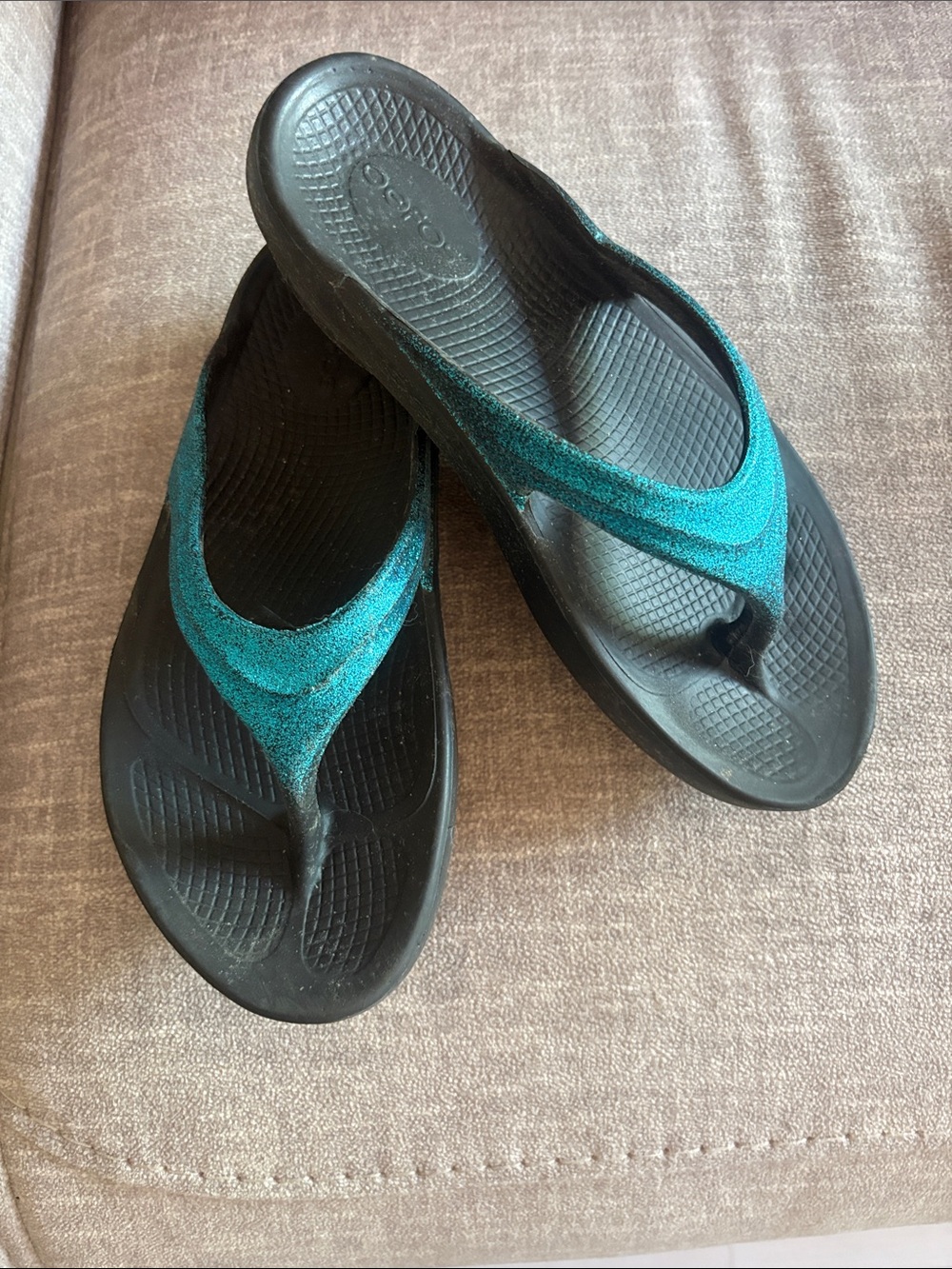 Oofos Teal Glitter Flip Flop Sandals - Black Soles